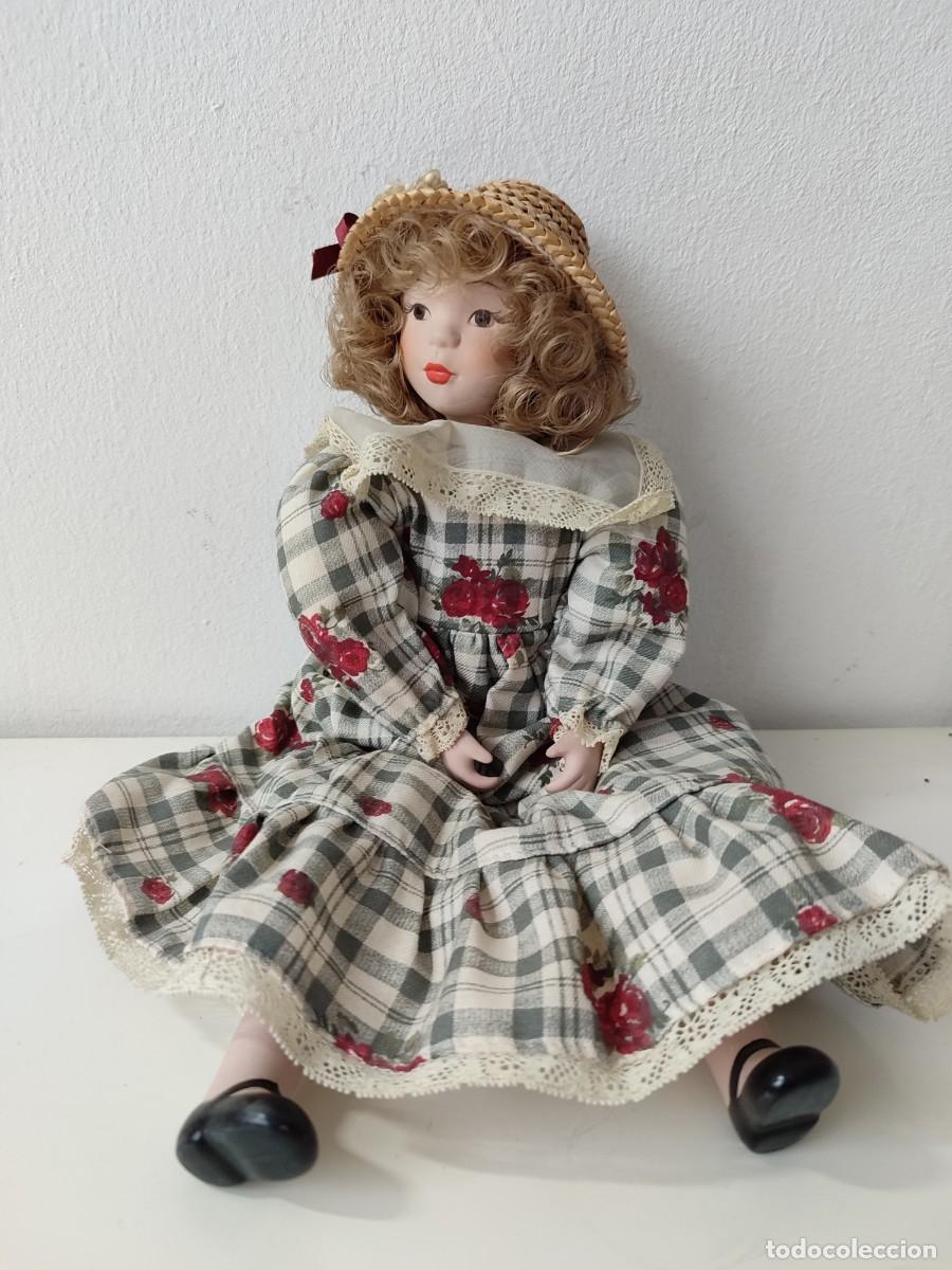 Mu&ntilde;ecas porcelana: Mu&ntilde;eca antigua de colecci&oacute;n - Foto 1