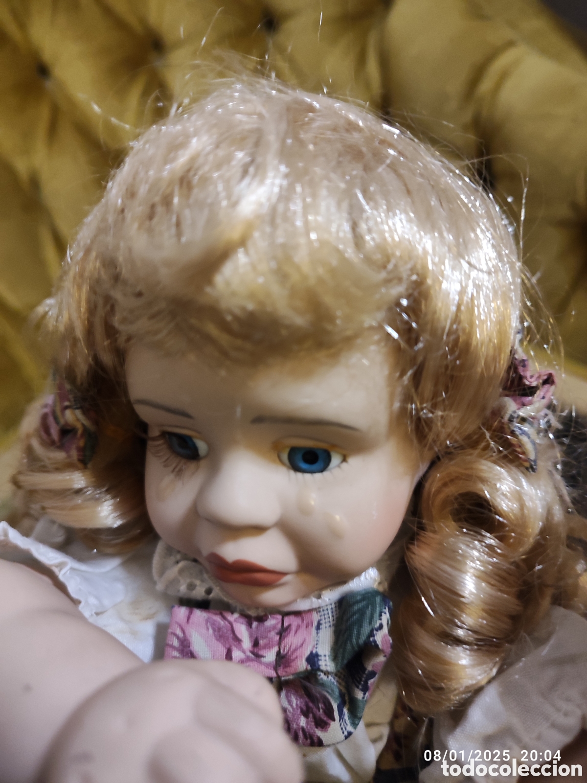 Mu&ntilde;ecas porcelana: Tierna mu&ntilde;eca que llora - Foto 2