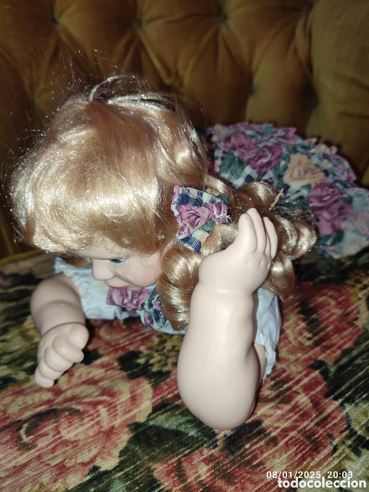 Mu&ntilde;ecas porcelana: Tierna mu&ntilde;eca que llora - Foto 1
