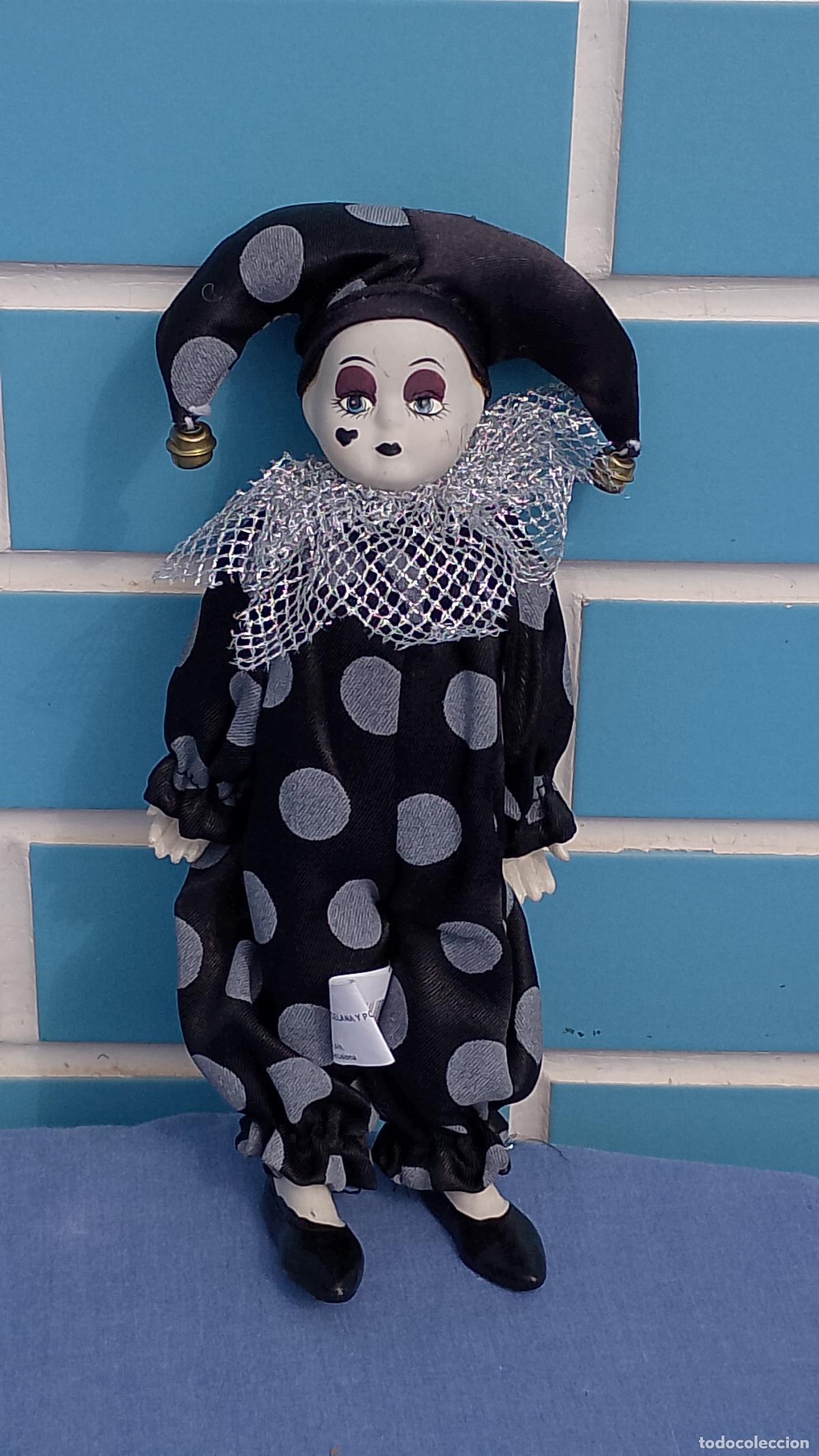 Mu&ntilde;ecas Porcelana: Antiguo mu&ntilde;eco Arlequ&iacute;n como nuevo