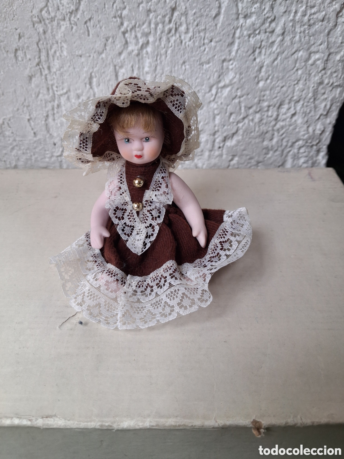 Mu&ntilde;ecas Porcelana: Mu&ntilde;equita de porcelana