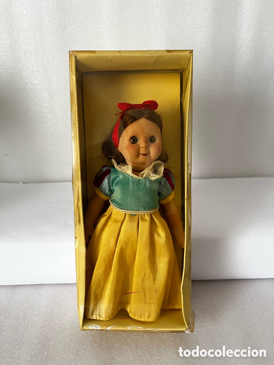Mu&ntilde;ecas Porcelana: Mu&ntilde;eca Blancanieves (Planetadiagostini)
