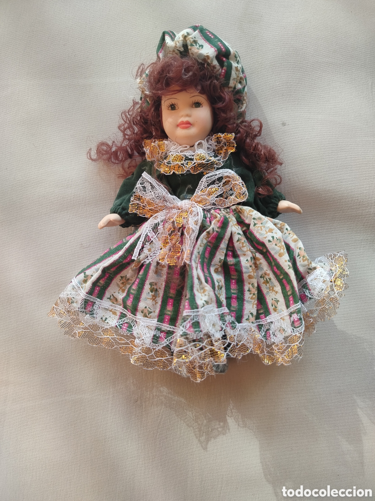 Mu&ntilde;ecas Porcelana: Mu&ntilde;eca Porcelana Articulada