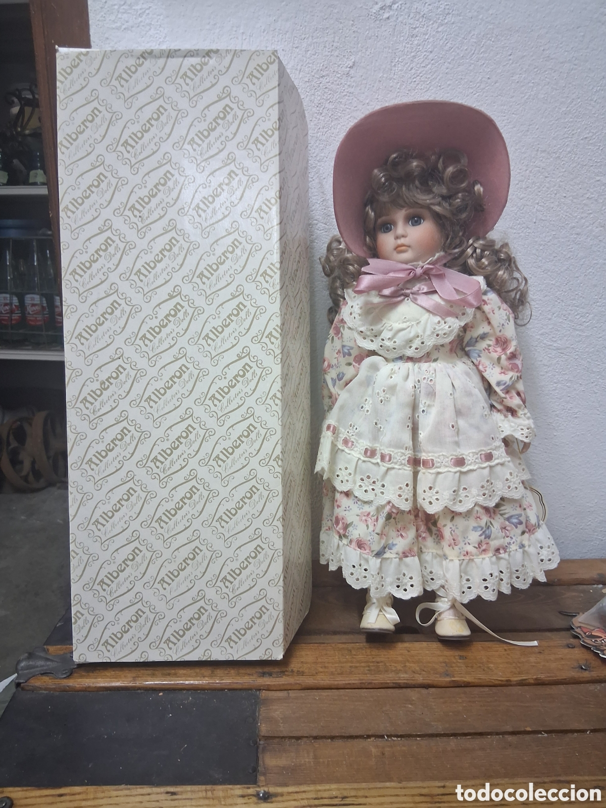 Mu&ntilde;ecas porcelana: Mu&ntilde;eca de porcelana con vestido de estilo victoriano eduardiano Reino Unido Alberon