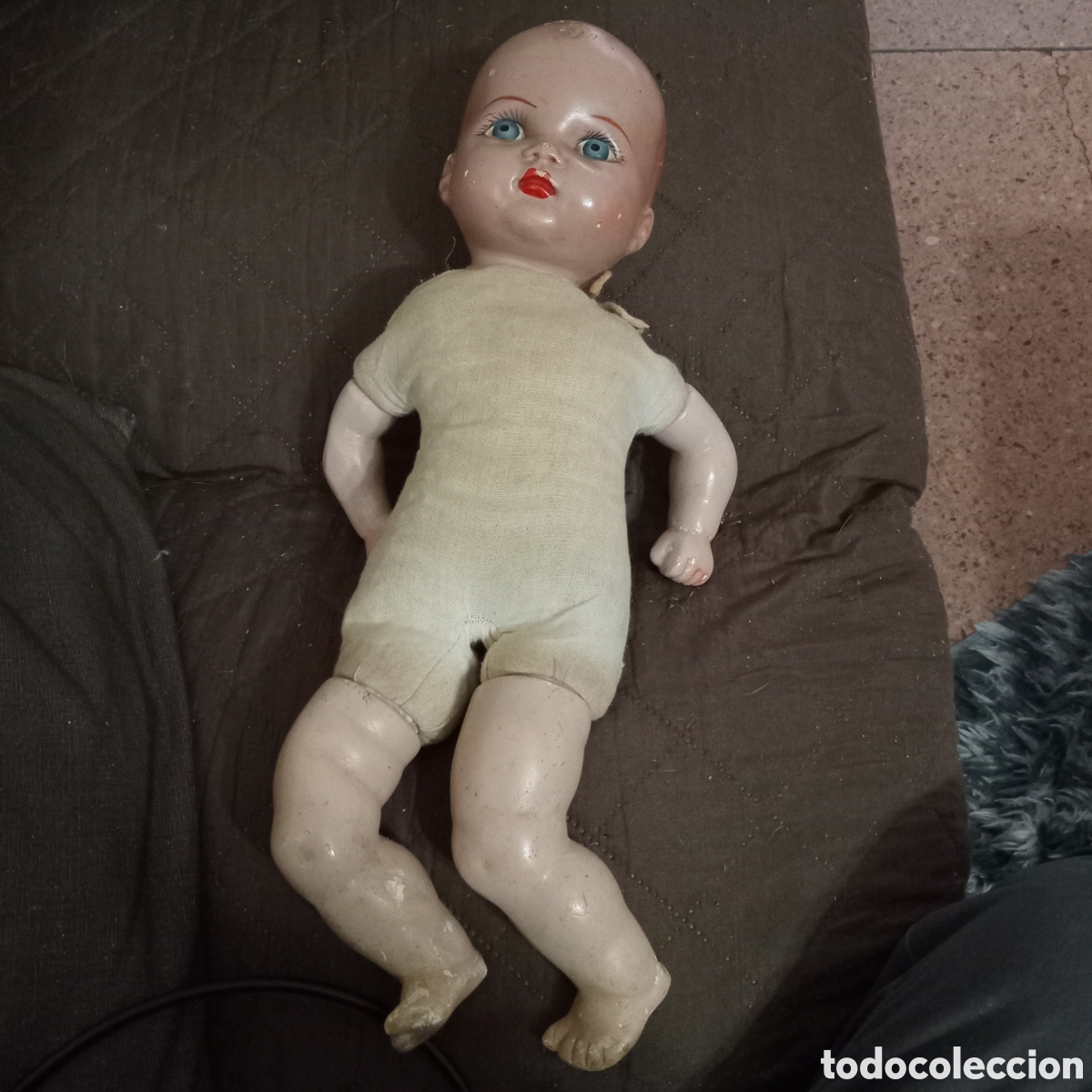 Mu&ntilde;ecas porcelana: MIDE 40 CENTIMETROS CERAMICA. CABEZA BEAZIS Y PIERNAS VER FOTOS