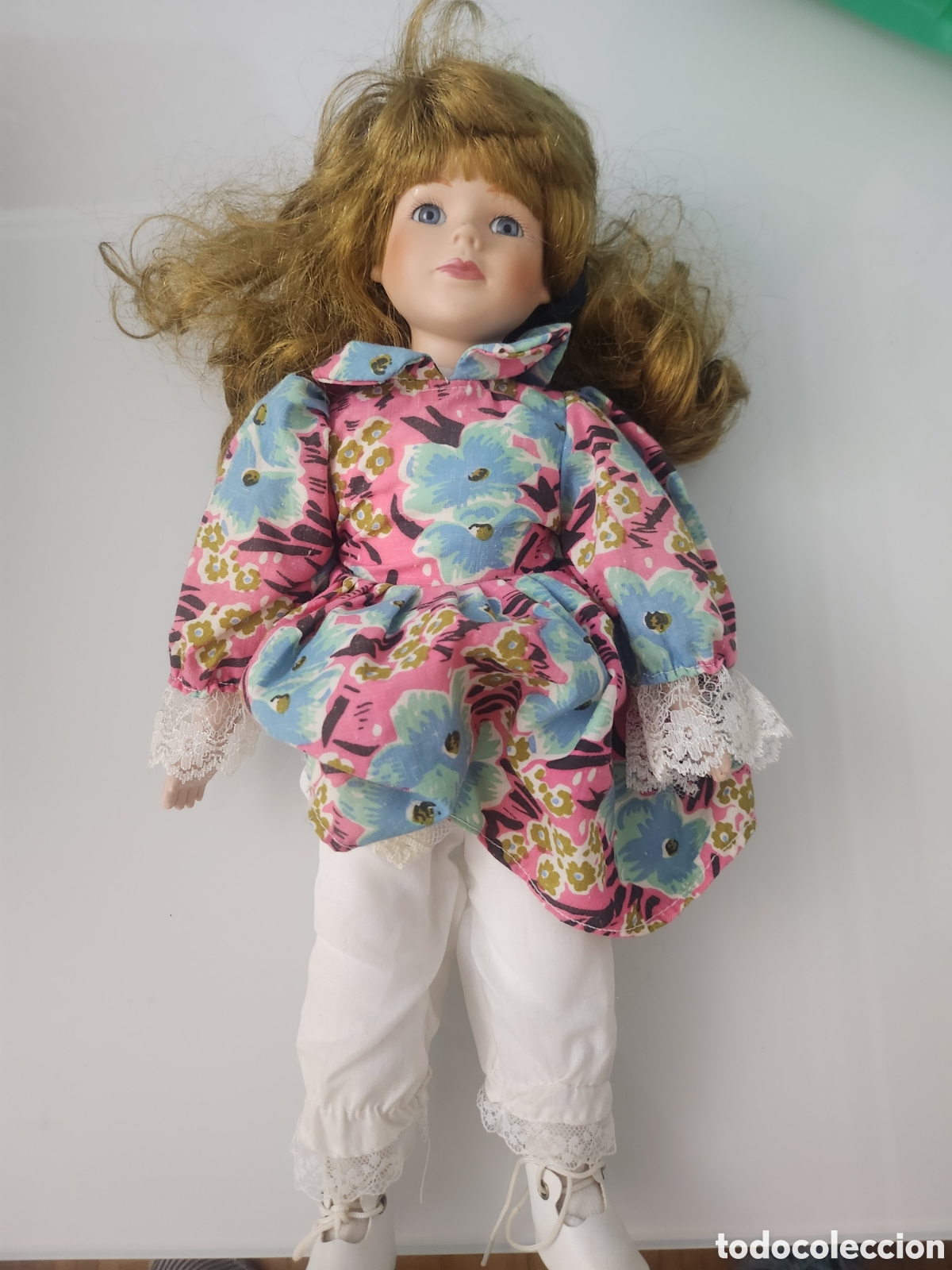 Mu&ntilde;ecas porcelana: Preciosa Mu&ntilde;eca porcelana la de la foto