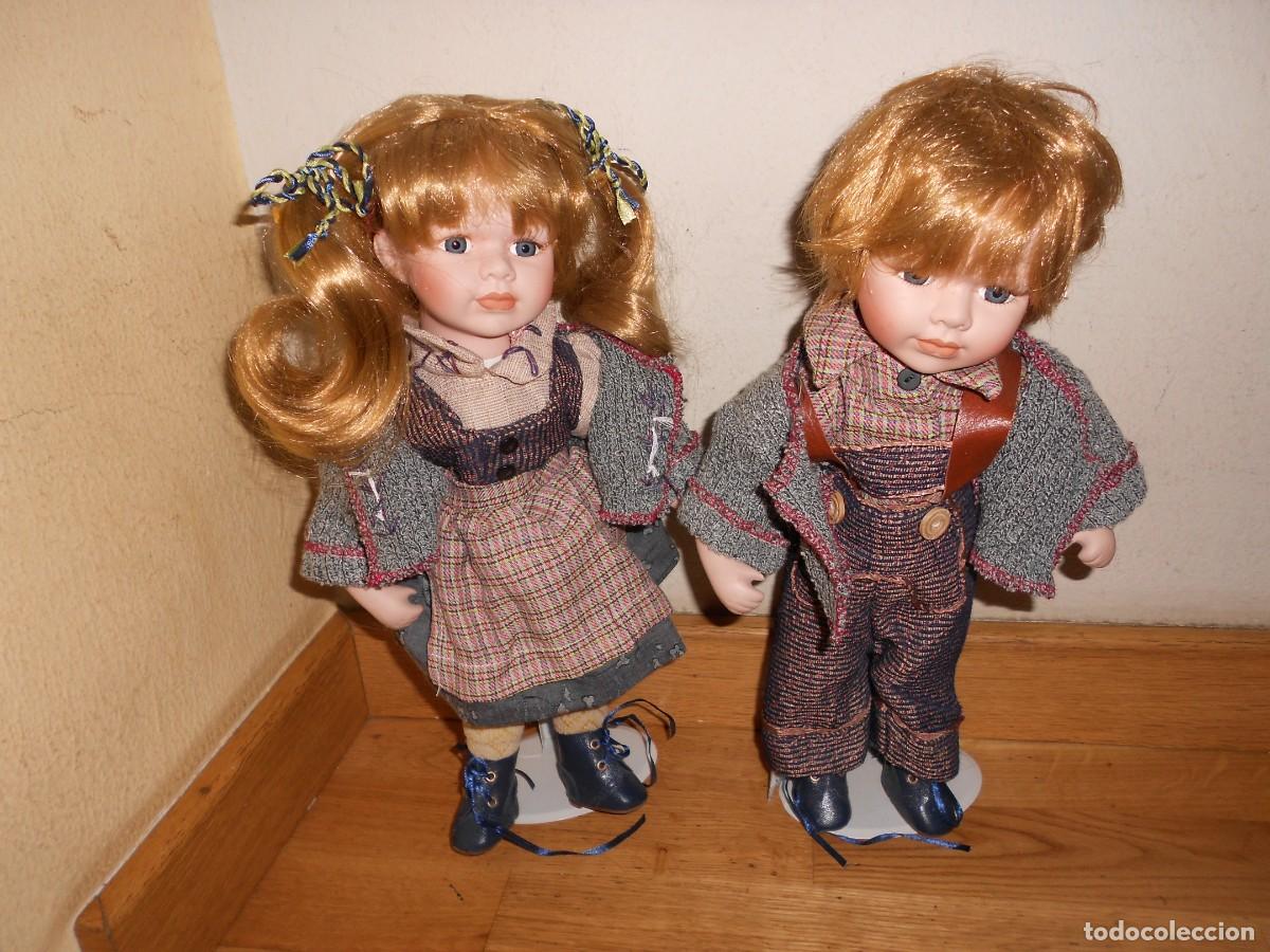 Mu&ntilde;ecas porcelana: 2 MU&Ntilde;ECAS de PORCELANA ( Ni&ntilde;o y Ni&ntilde;a ) TOPLINE / AUSTRIA - DISPONGO de mas MU&Ntilde;ECAS - 1&euro;y+
