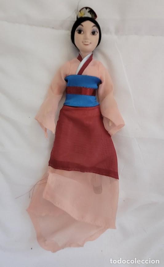 Mu&ntilde;ecas porcelana: Mu&ntilde;eca de porcelana Mul&aacute;n Disney (19 cm)