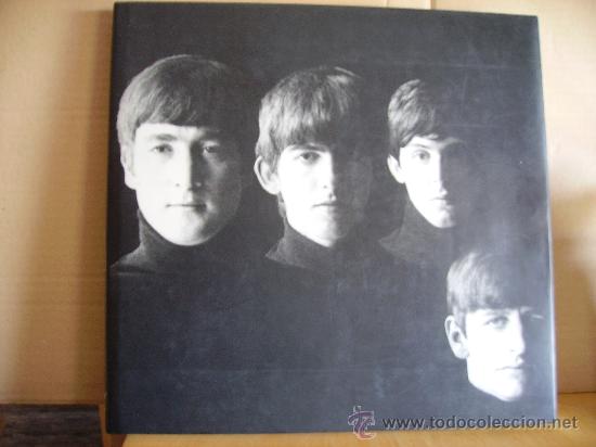 Cat&aacute;logos de m&uacute;sica: THE BEATLES ---- A PRIVATE VIEW - LIBRO - Foto 1