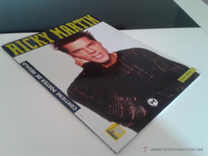 Cat&aacute;logos de m&uacute;sica: RICKY MARTIN libro monogr&aacute;fico - Foto 1