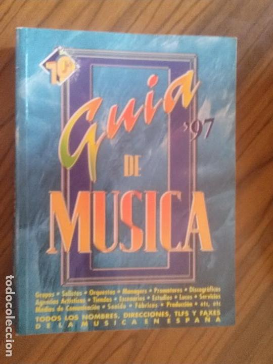 Cat&aacute;logos de M&uacute;sica: GU&Iacute;A DE M&Uacute;SICA 97. BANDAS, PRODUCTORAS Y DEM&Aacute;S CONTACTOS DE LA &Eacute;POCA. BUEN ESTADO. VINTAGE. RARO