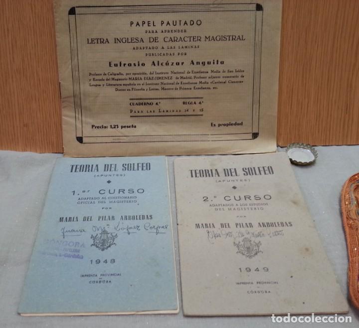 Cat&aacute;logos de M&uacute;sica: Cuadernos Solfeo de 1948. Conjunto de dos cursos y papel pautado.