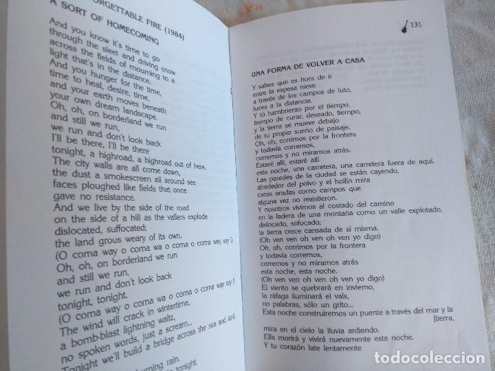 Cat&aacute;logos de m&uacute;sica: LIBRO/U2/COLECCION POP-ROCK CATEDRA. - Foto 2