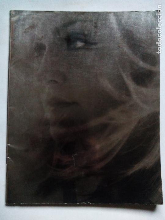 Catalogues de Musique: MADONNA. DROWNED WORLD TOUR 2001. TOUR BOOK OFICIAL.