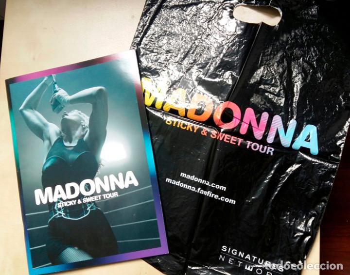 Cat&aacute;logos de M&uacute;sica: MADONNA &rdquo;Sticky and sweet tour book&rdquo; + bolsa de regalo