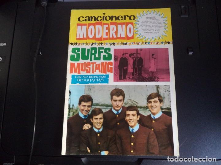 Cat&aacute;logos de M&uacute;sica: Cancionero Moderno Surfs Mustang