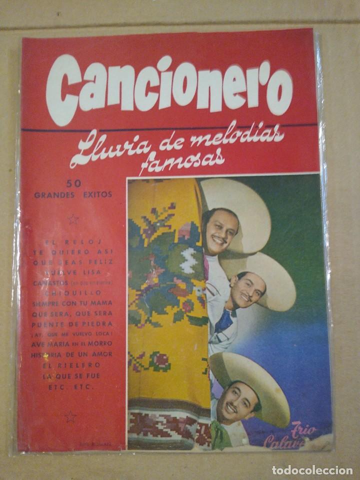 Cat&aacute;logos de M&uacute;sica: CANCIONERO Lluvia de melod&iacute;as famosas. Trio calavera.