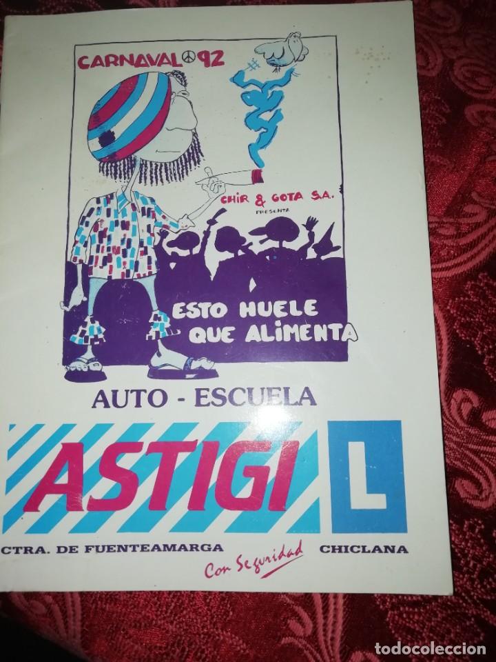 Catalogues de Musique: Carnaval de C&aacute;diz libreto chirigota esto huele que alimenta 1992