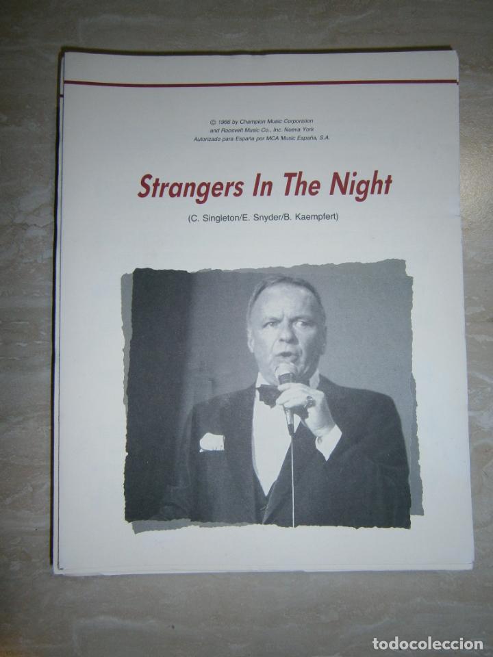 Catalogues de Musique: ANTIGUA PARTITURA MUSICAL Y LETRA DE CANCION (INGLES-ESPA&Ntilde;OL) - STRANGERS IN THE NIGHT