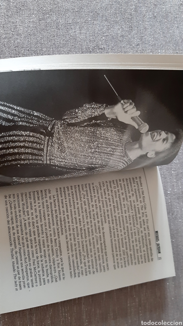 Cat&aacute;logos de m&uacute;sica: LIBRO &rdquo;MICHAEL JACKSON&rdquo; - Foto 4