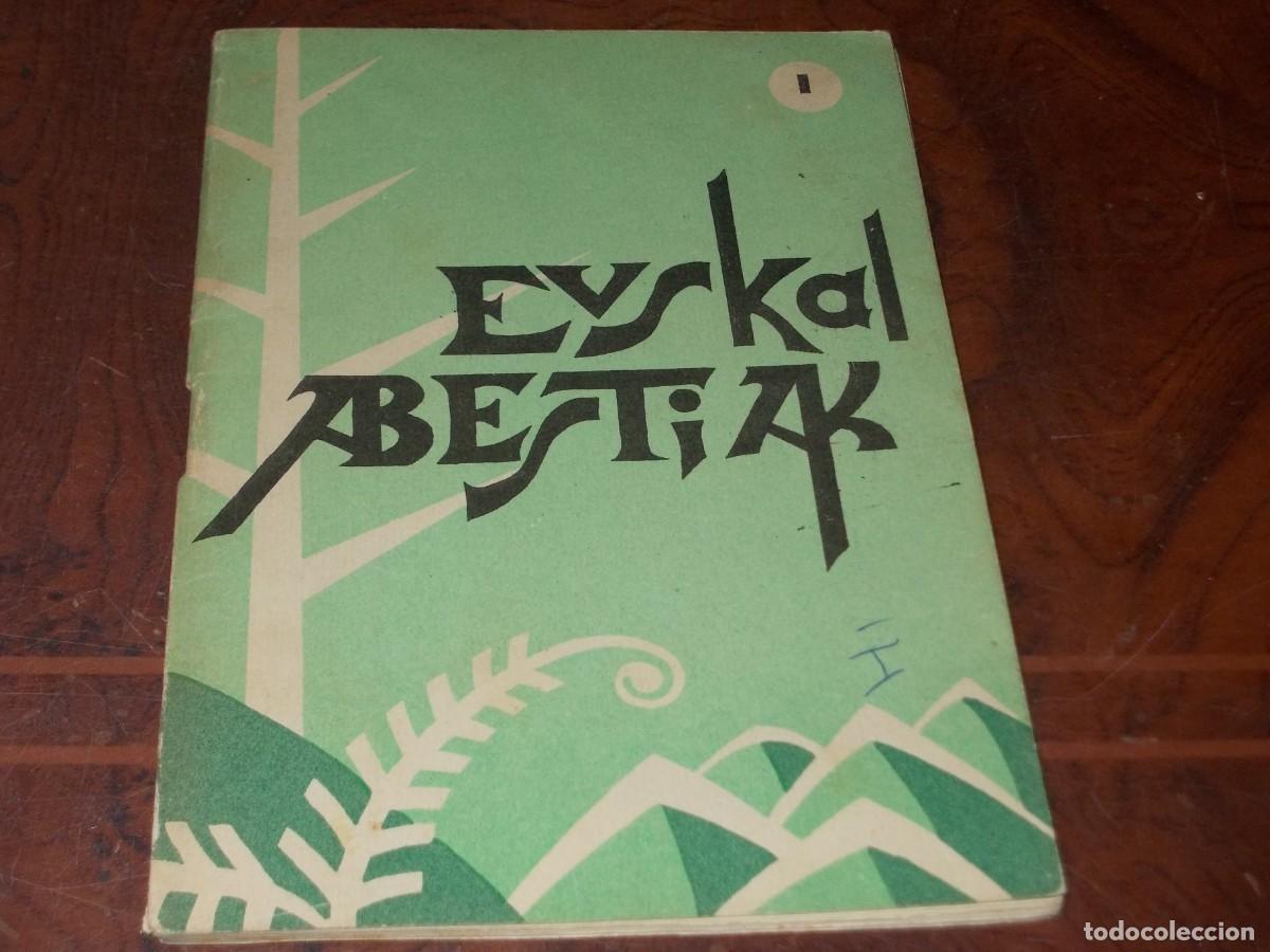 Cat&aacute;logos de M&uacute;sica: Euskal Abestijak. Talleres Gr&aacute;ficos Ordorica 1.961, en euskera/castellano