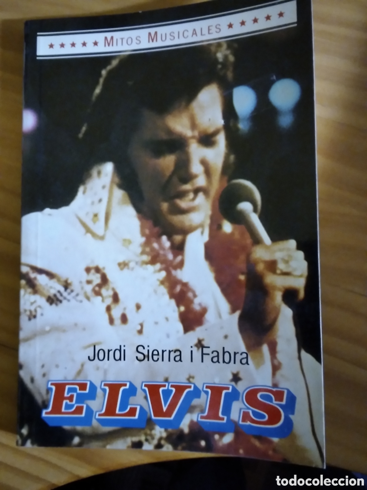 Cat&aacute;logos de M&uacute;sica: Elvis libro Jordi serra i fabra