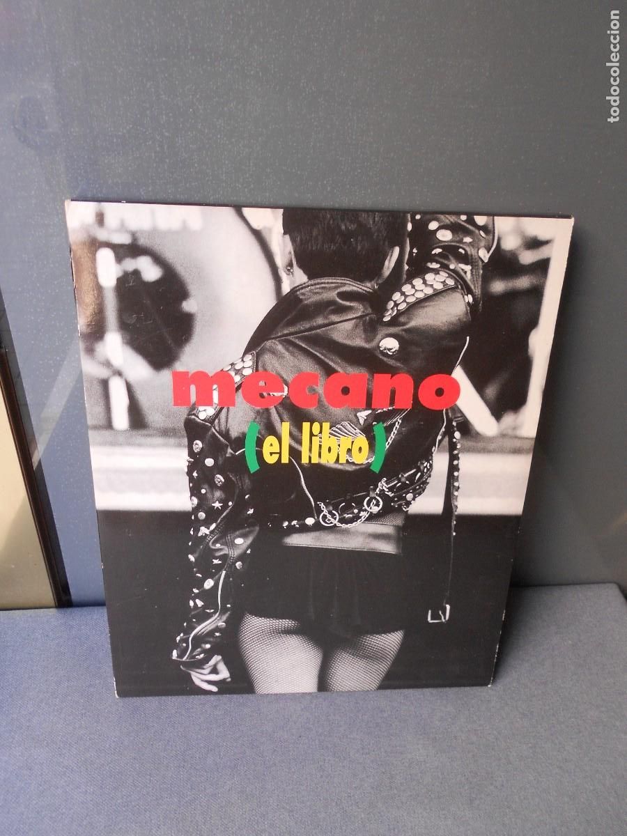 Cat&aacute;logos de M&uacute;sica: MECANO. EL LIBRO.