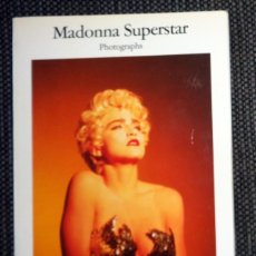Catálogos de Música: LIBRO - MADONNA SUPERSTAR PHOTOGRAPHS FOTOGRAFÍAS. SCHIRMER'S VISUAL LIBRARY. EDITADO EN 1988. Lote 399081274