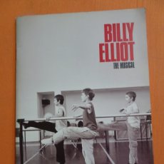 Catálogos de Música: REVISTA PUBLICITARIA , BILLY ELLIOT THE MUSICAL, VER FOTOS. Lote 400562774