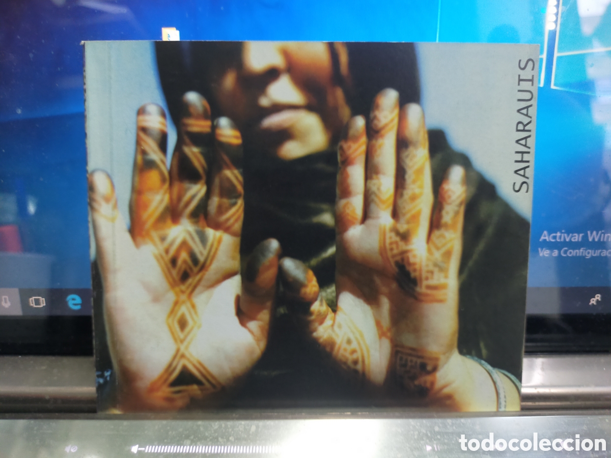 Cat&aacute;logos de M&uacute;sica: Saharauis libreto nube negra 1998 /2