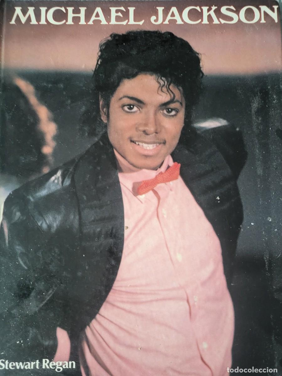 Cat&aacute;logos de M&uacute;sica: Michael Jackson libro en Espa&ntilde;ol a&ntilde;o 1984 con numerosas fotograf&iacute;as....