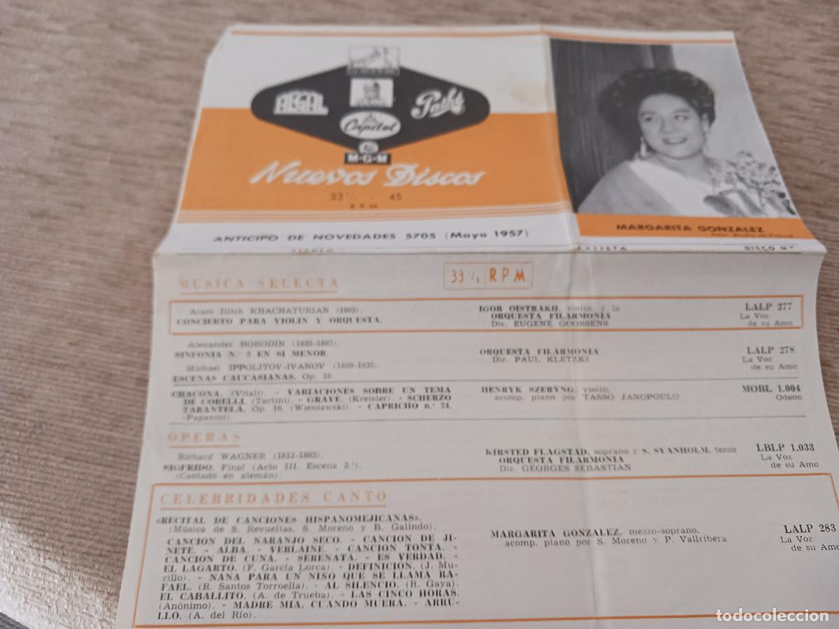 Cat&aacute;logos de m&uacute;sica: desplegable de novedades discograficas mayo 1957, imagen de margarita gonzalez