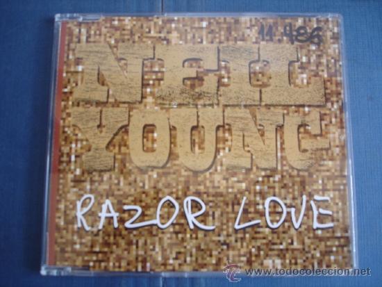 CDs de m&uacute;sica: NEIL YOUNG  RAZOR LOVE CD SINGLE + 1 - Foto 1