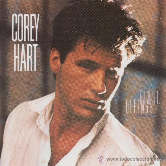CDs de m&uacute;sica: COREY HART - FIRST OFFENSE - compact disc.mirar portes antes de comprar - Foto 1