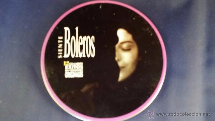 CDs de m&uacute;sica: CD en caja de lata - Siente Boleros - Foto 1