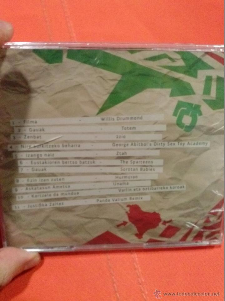 CDs de m&uacute;sica: CD  KANTUZ   --- EUSKAL  PRESOAK  ETXERAT - Foto 2