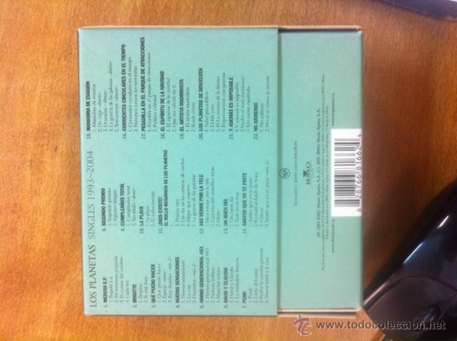 CDs de m&uacute;sica: LOS PLANETAS -SINGLES 1993-2004 - Foto 3