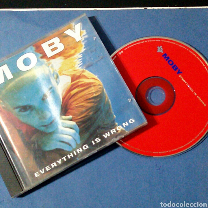 CDs de m&uacute;sica: CD - MOBY - EVERYTHING IS WRONG - Foto 1