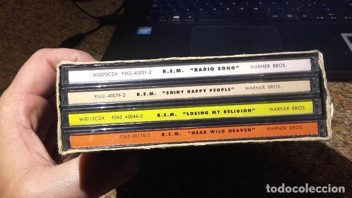 CDs de m&uacute;sica: REM , Singles Collection , BOX 4xCD - Foto 2