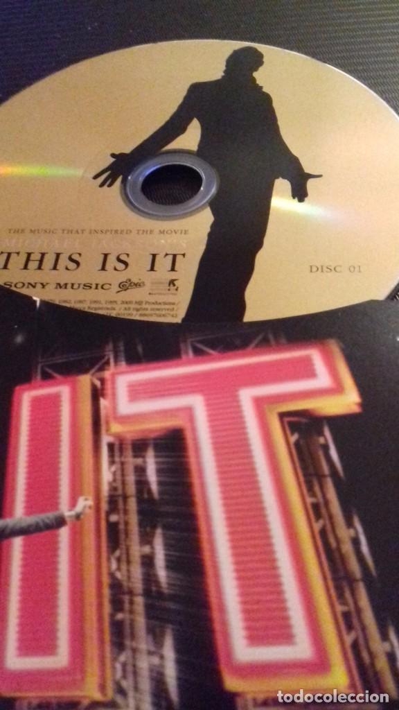 CDs de m&uacute;sica: MICHAEL JACKSON This is it. 2 CDs. 2009. - Foto 2