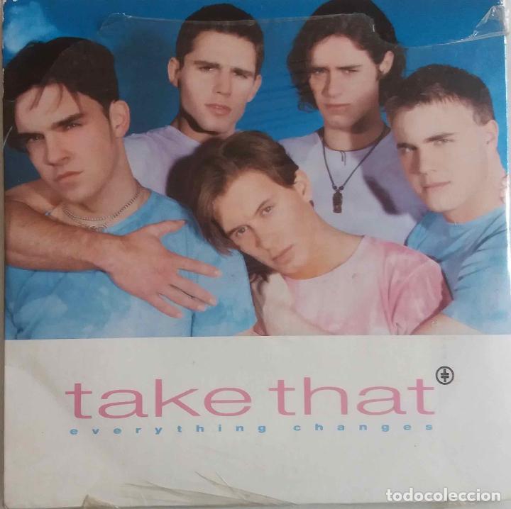 CDs de m&uacute;sica: TAKE THAT. EVERYTHING CHANGES / RELIGHT MY FIRE (LIVE). CD SINGLE 2 TEMAS - Foto 1