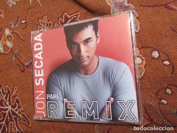 CDs de m&uacute;sica: JON SECADA- MAXI-CD REMIX- TITULO PAPI- CON 8 TEMAS- DEL 2000- PLASTIFICADO DE FCA. - Foto 1