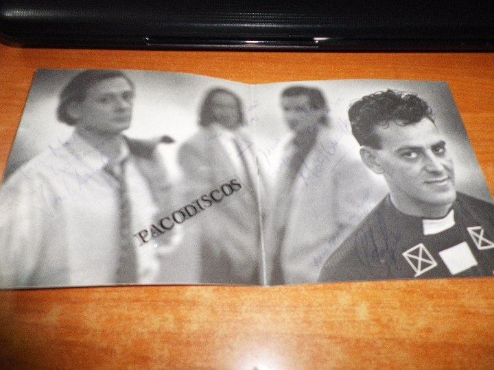 CDs de m&uacute;sica: OTRA NACION Al borde de la intriga FIRMADO POR LOS CUATRO CD ALBUM DEL A&Ntilde;O 1989 CONTIENE 10 TEMAS