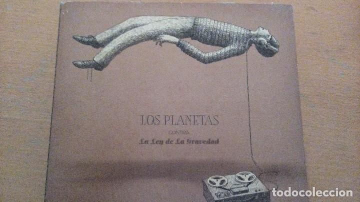 CDs de m&uacute;sica: LOS PLANETAS - CONTRA LA LEY DE LA GRAVEDAD CD - Foto 1