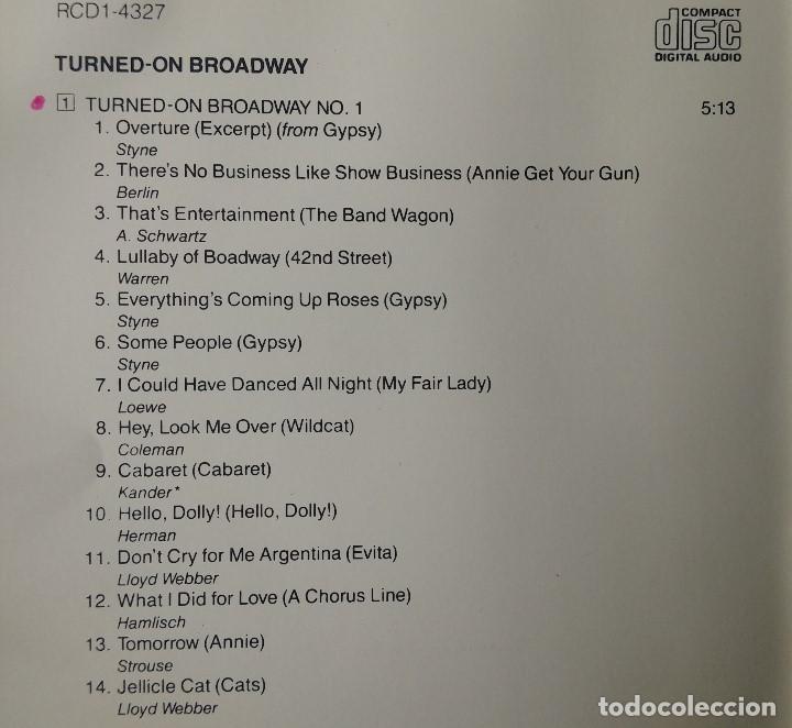 CDs de m&uacute;sica: TURNED-ON BROADWAY - CD - Foto 3