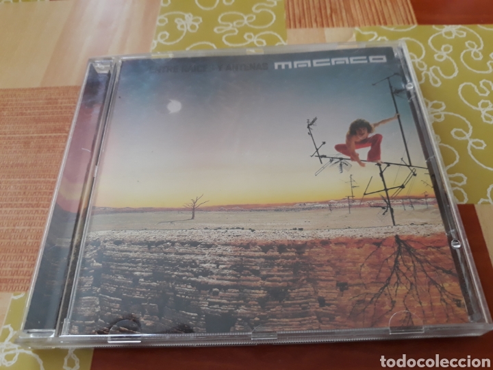 CDs de m&uacute;sica: Macaco - entre raices y antenas - cd - Foto 1