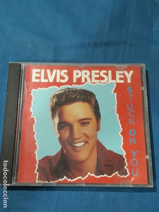 CDs de m&uacute;sica: ELVIS PRESLEY STUCK ON YOU - Foto 1