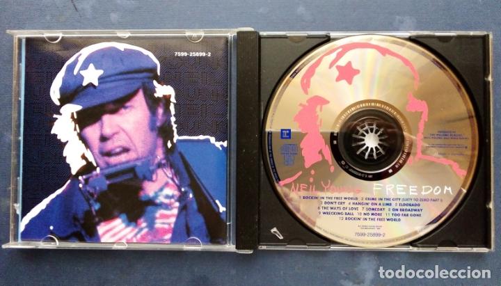 CDs de m&uacute;sica: CD NEIL YOUNG - FREEDOM. - Foto 2