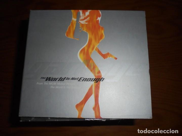 CDs de m&uacute;sica: GARBAGE. THE WORLD IS NOT ENOUGH. CD DIGIPAK. IMPECABLE - Foto 1