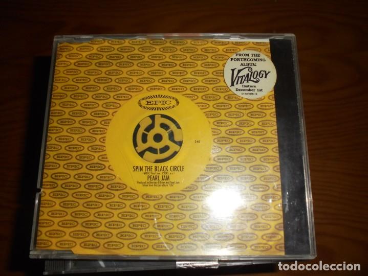 CDs de m&uacute;sica: PEARL JAM. SPIN THE BLACK CIRCLE. EPIC, 1994. CD  SINGLE . IMPECABLE - Foto 1